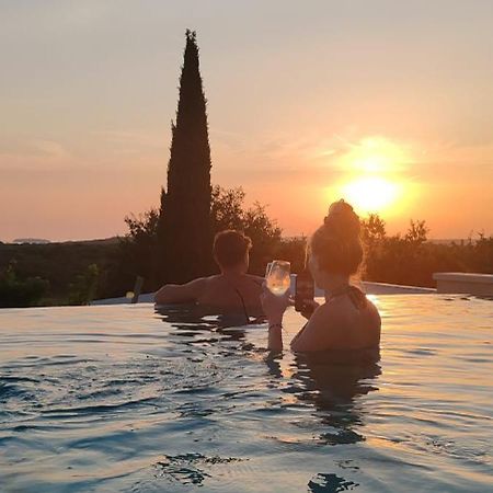 Collis Winery - Family & Friends - Mobilhome โรวีน ภายนอก รูปภาพ