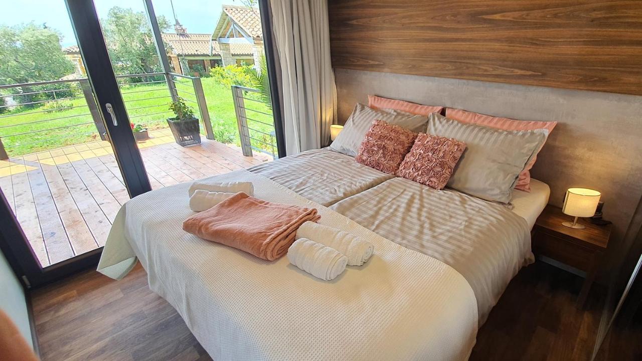 Collis Winery - Family & Friends - Mobilhome โรวีน ภายนอก รูปภาพ
